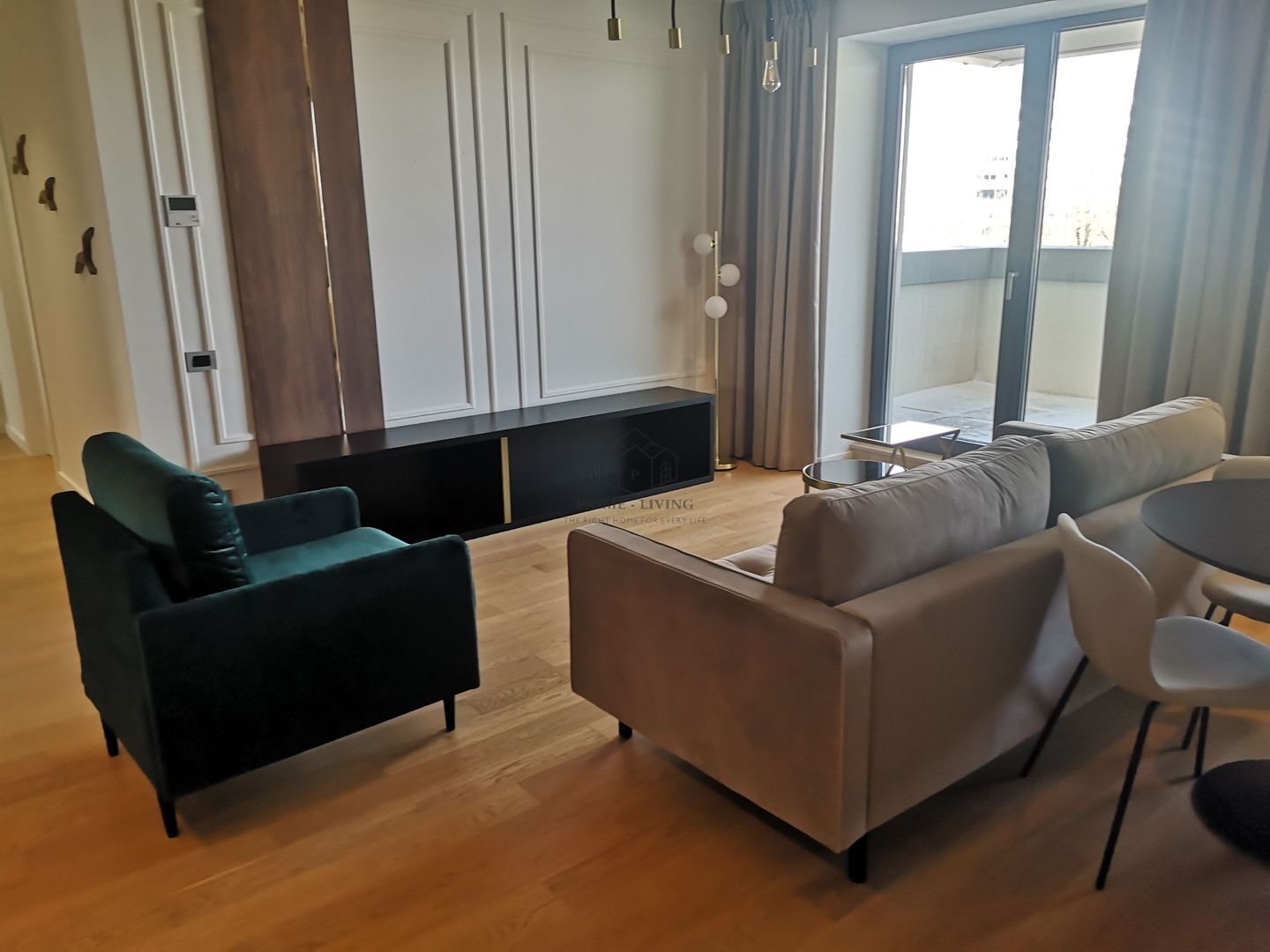 APARTAMENT SUPERB LA INCHIRIERE IN COMPLEX DIN ZONA PROMENADA MALL - Poză 1