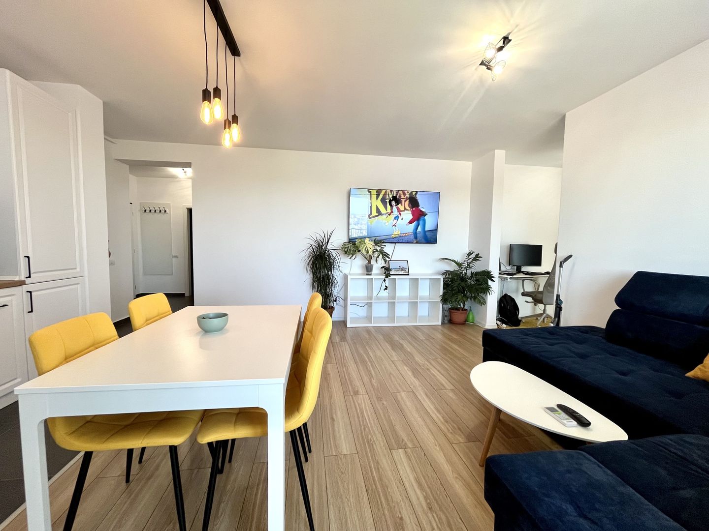 Apartament 2 camere, elegant si vibrant,  zona Central- City of Mara - Poză 2