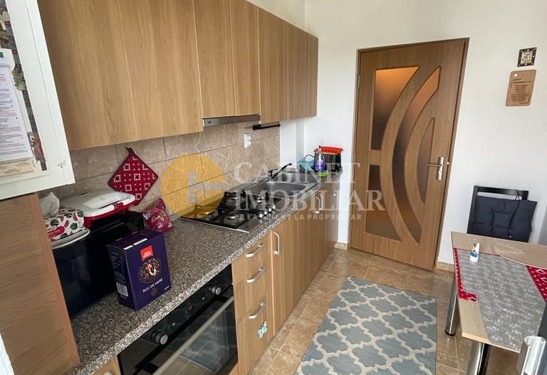 Etaj 2 Apartament 2 Camere Decomandat Cug - Poză 2