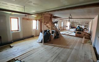 CASA SASEASCA comuna VULCAN,zona foarte buna,teren 3000 mp - Poză 8