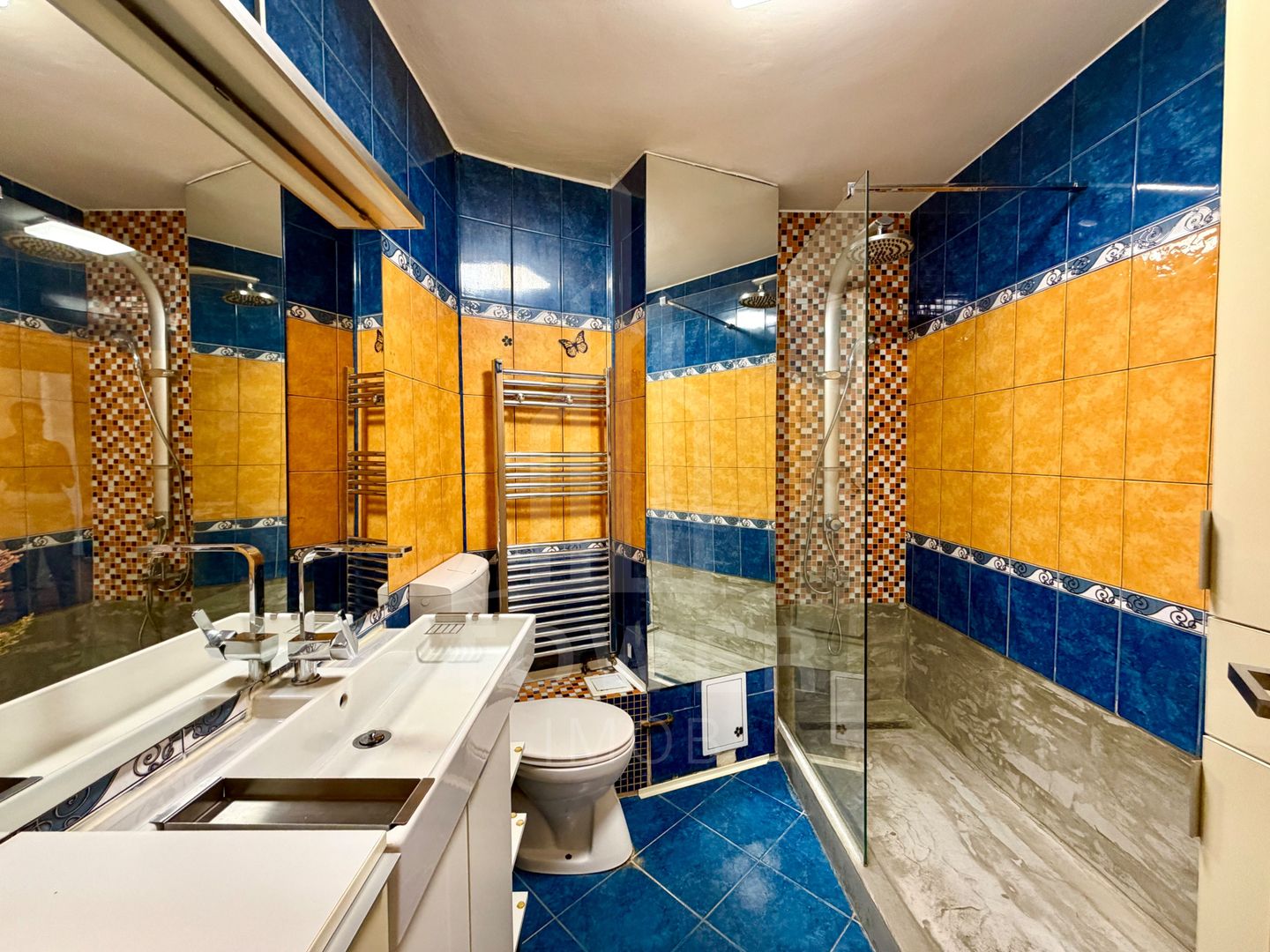 Apartament 3 camere-zona centrală - Poză 12