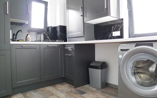 2 CAM PIATA UNIRII, TEATRU, PALAS, UMF, ULTRACENTRAL 199000+tva 9 - Poză 12