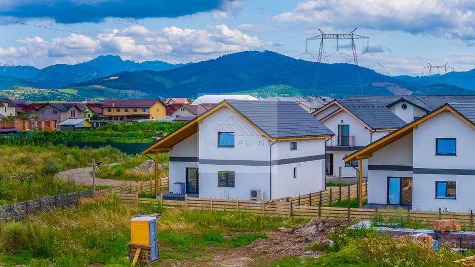 Kaus Residence – Cartier privat de case Izvor Tărlungeni - Poză 25