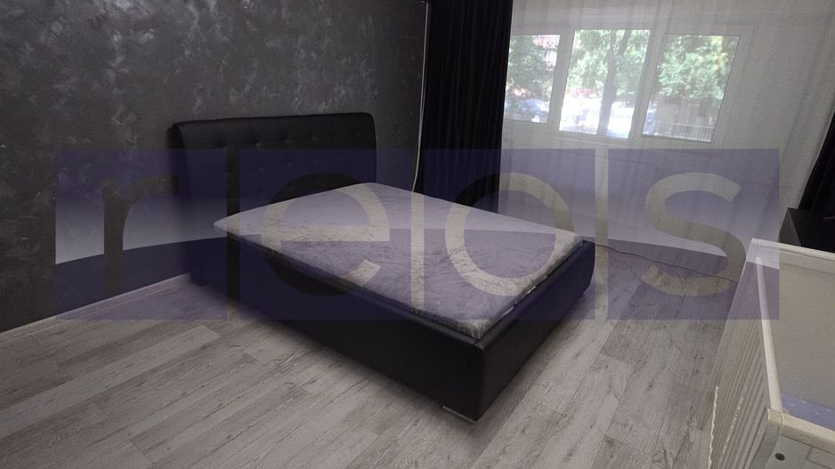 VANZARE GARSONIERA ZONA NERVA TRAIAN - Poză 1