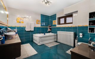 Vila superba de vanzare in apropiere de padure Pantelimon - Poză 15