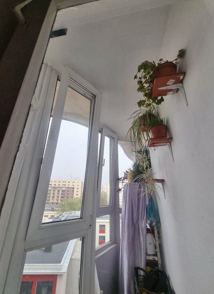 Vanzare 2 Camere Bd. Unirii Luxul Liniștii Monolit 1989 Vedere Spate 3 Balcoane - Poză 6