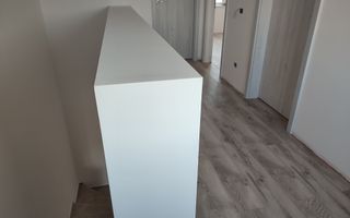 Sacalaz, 1/2 Duplex pe Etaj, 4 Camere,2 Bai,Terasa Acoperita - Poză 12