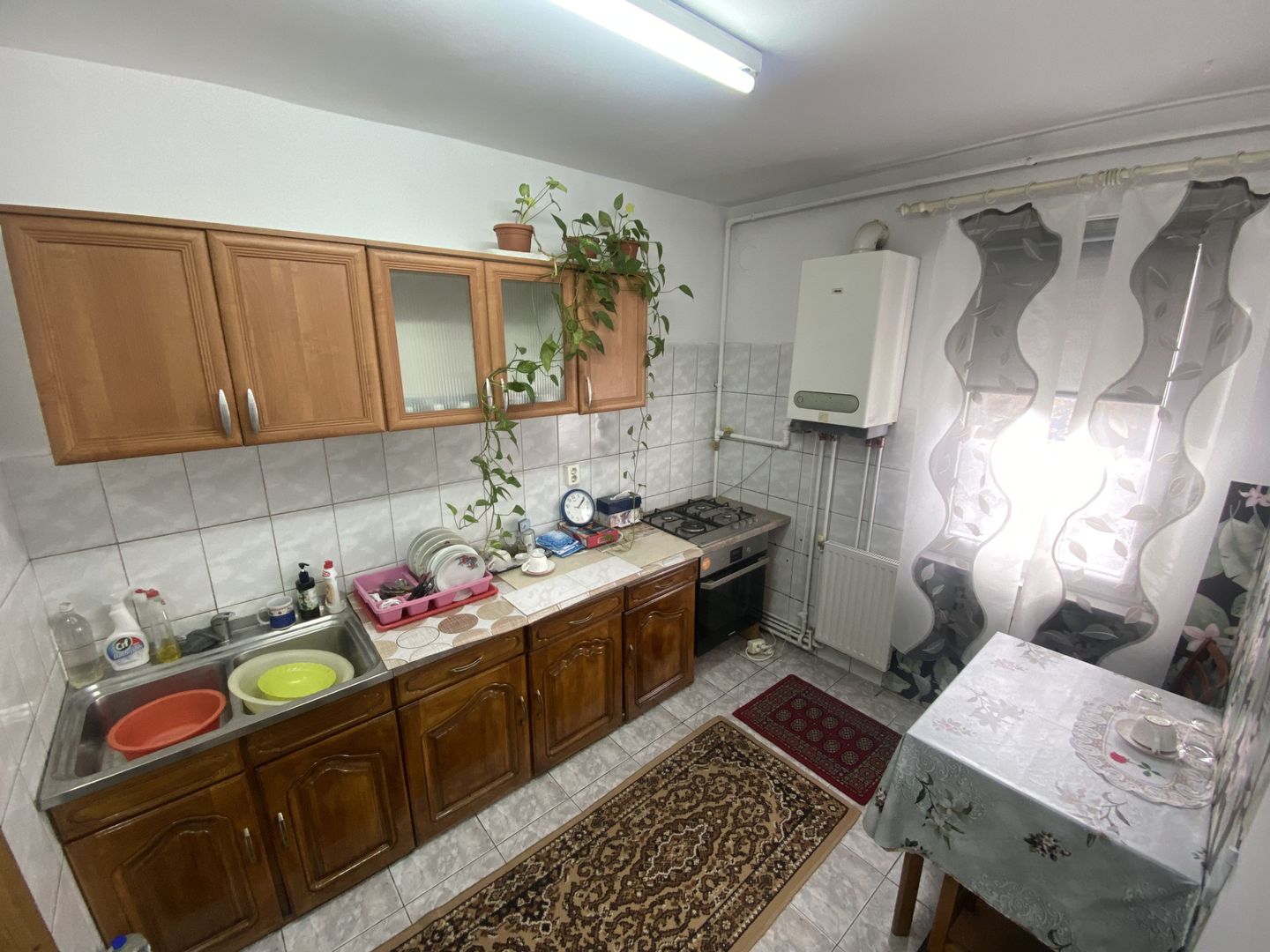 Apartament cu 3 camere,Confort,Zona Mureseni - Poză 1
