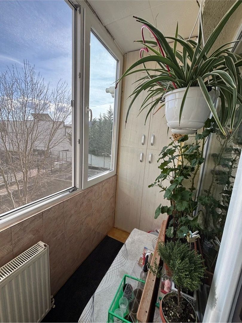 Vand apartament 3 camere | 64 mp | Etaj 1 | Parcare inclusă | Proprietar - Poză 8