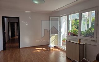 Vanzare apartament 3 camere - Berceni - str. Covasna - Poză 1