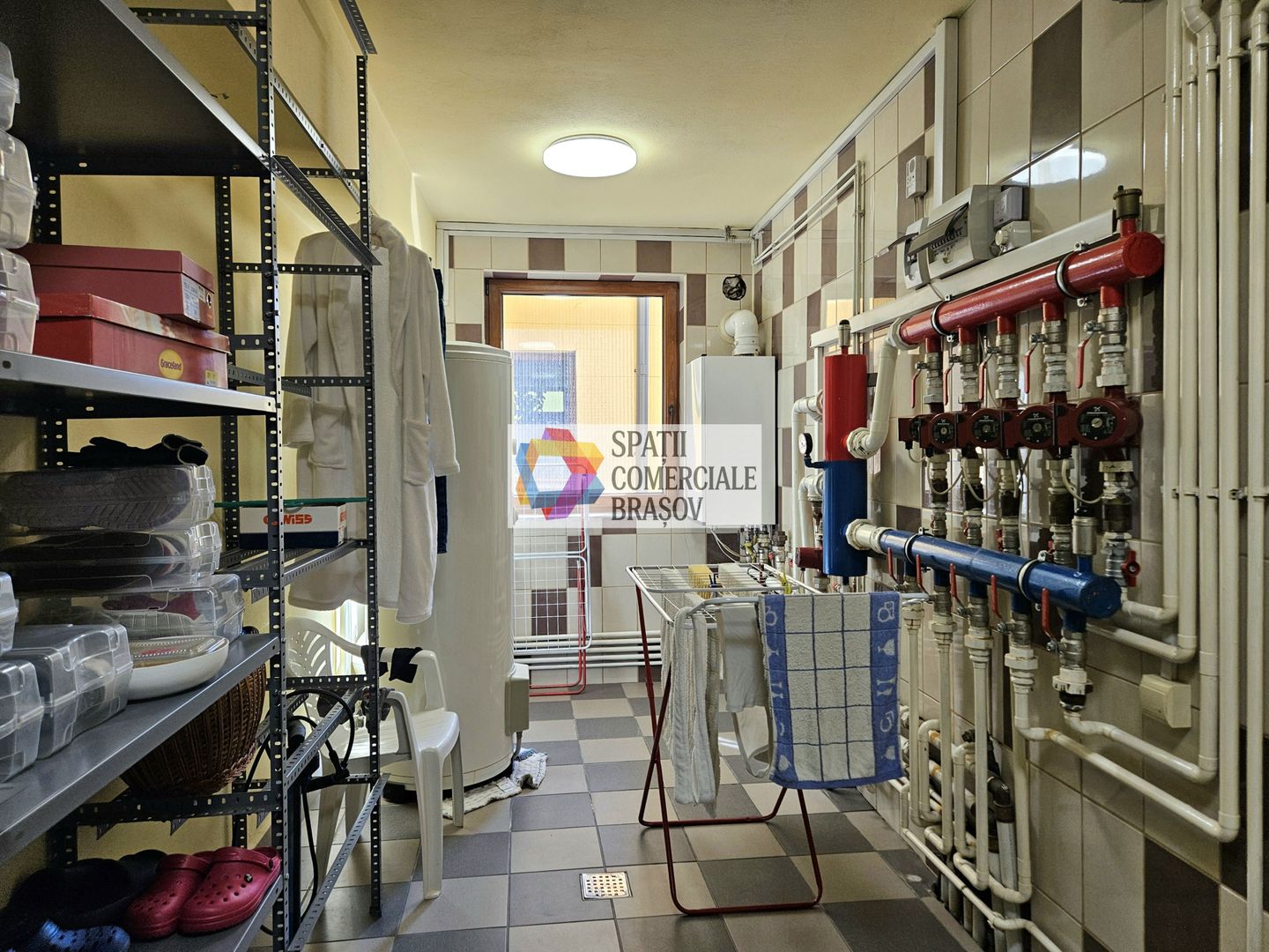 Casă plus Spațiu comercial  741 mp, Teren 906 mp Brasov - zona Blumana - Poză 11