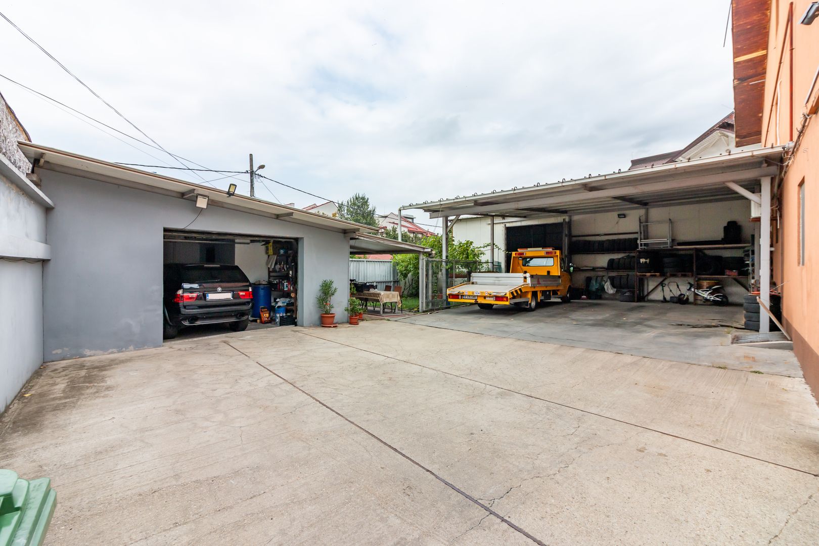 Vanzare Cladire P+1+M cu Spatiu Comercial + Rezidential, Apusului - Poză 2