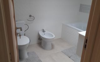 🏡 VILĂ DEOSEBITĂ - MOBILATĂ COMPLET ,  MIROSLAVA 🏡 - Poză 11