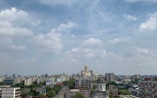 Apartament de Închiriat - 2 Camere, 90mp, Et11/14 Cu Vedere Superbă la Răsărit - Poză 12