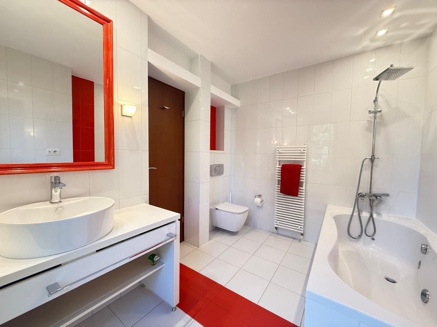 DE ÎNCHIRIAT ‖ APARTAMENT PREMIUM ‖ ULTRACENTRAL VICTORIEI ‖ PARCARE + BOXA - Poză 12