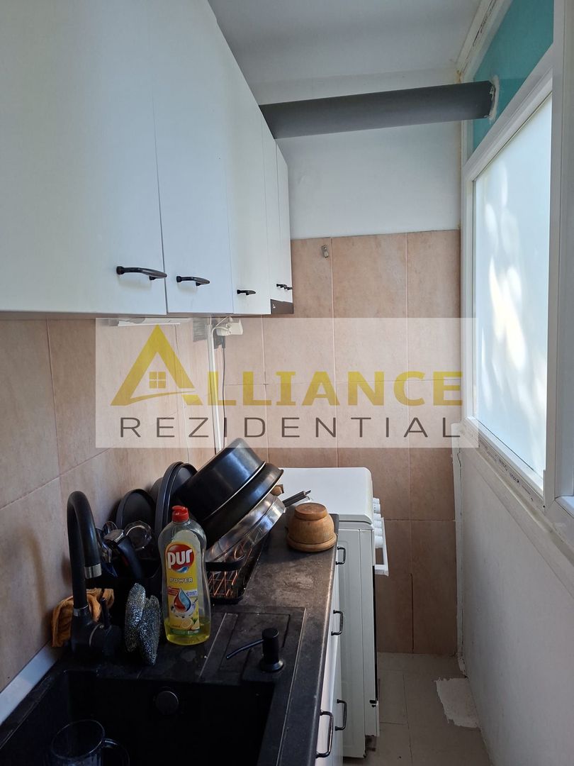 Oltenitei sector 4  Ap 2 Camere Et 1 - Poză 12