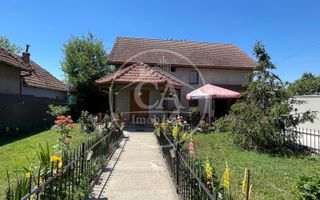 Casa de vânzare cu 4 camere de tip D+P+M in zona Cheriu, Bihor - Poză 1