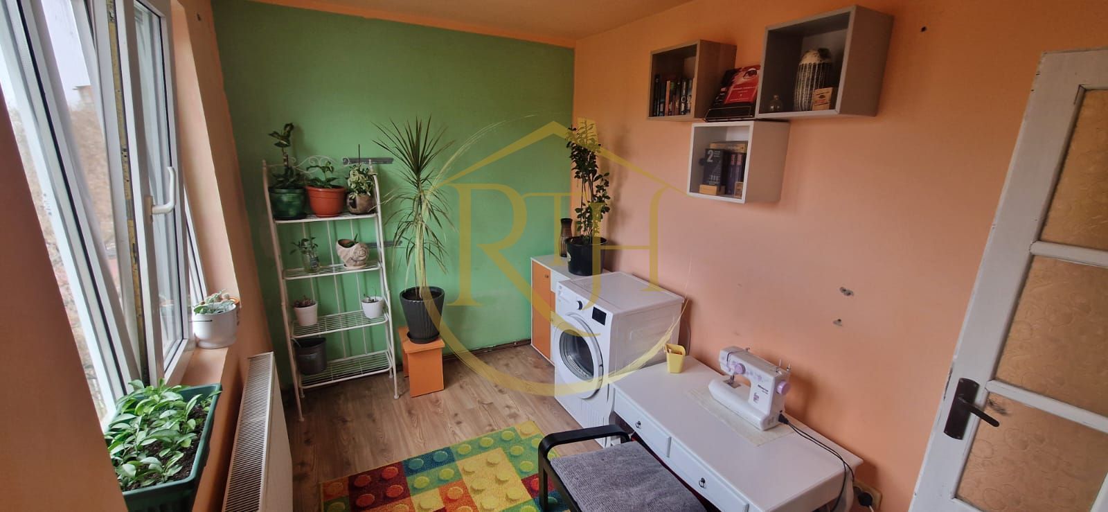 Vand apartament cu 4 camere in zona spitalul judetean,comision ,,0'' - Poză 10