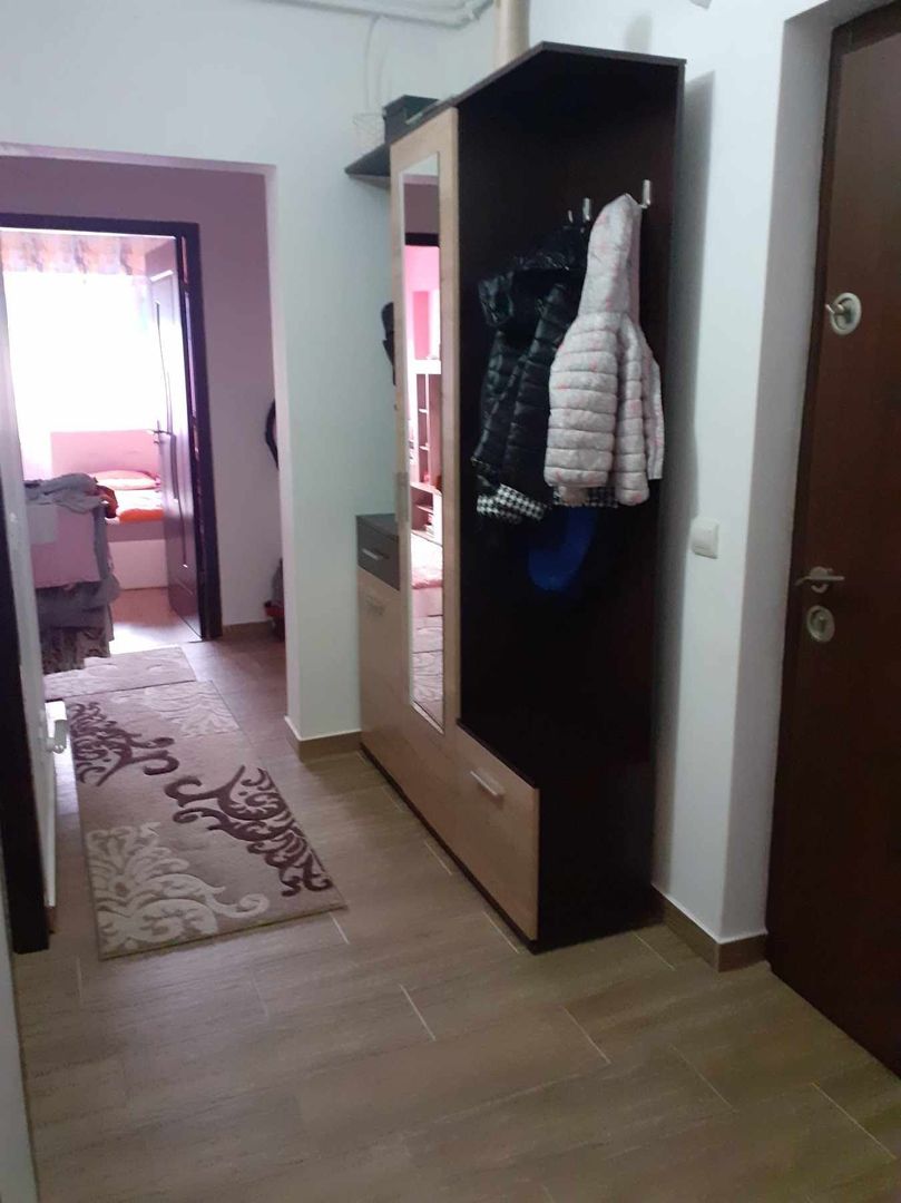 Ag EUROPA vinde ap. 3 cam. 48mp la PARTER în Micro 16. - Poză 5