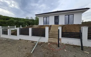 Casa 4 camere la cheie,130 mp,500 mp teren,cartier Unirii - Poză 16