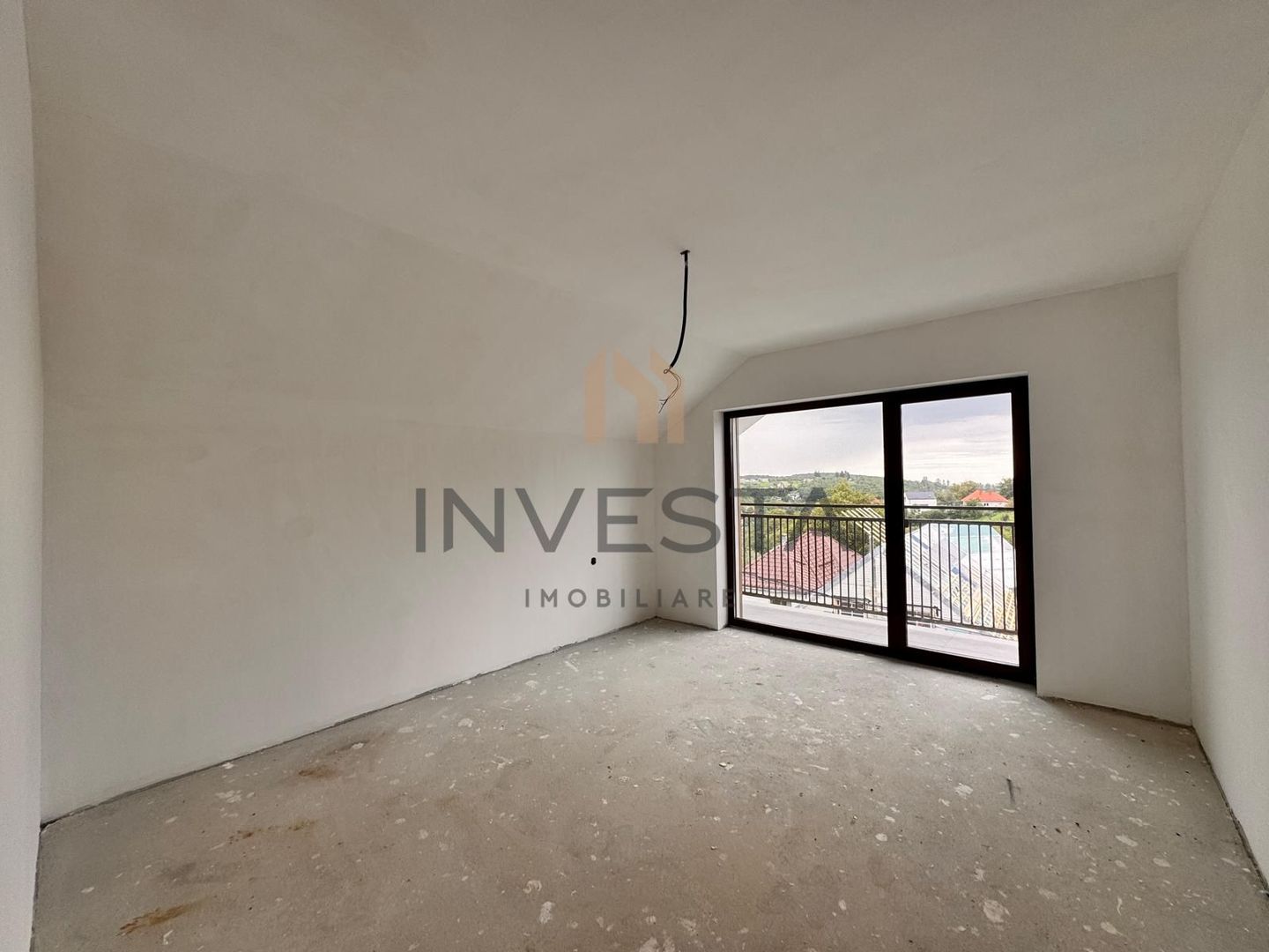 CASA INDIVIDUALA FELEACU 1000 MP CURTE - Poză 8