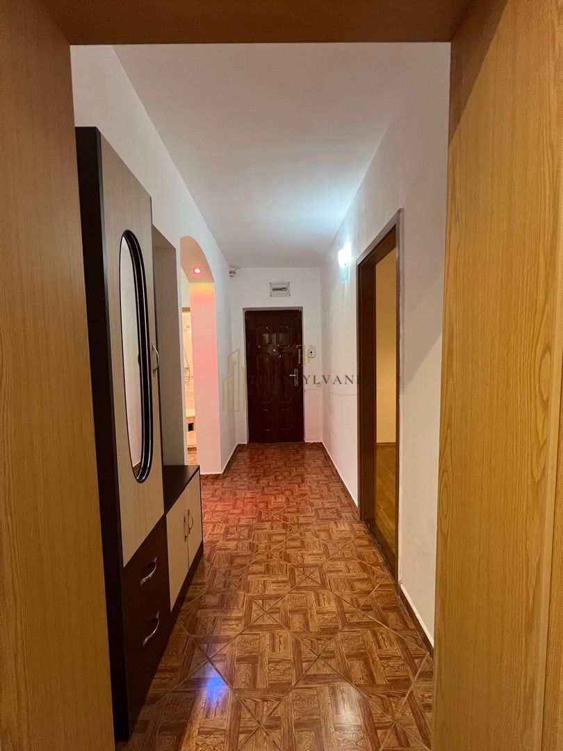 Apartament 4 camere, zona linistita - Poză 13