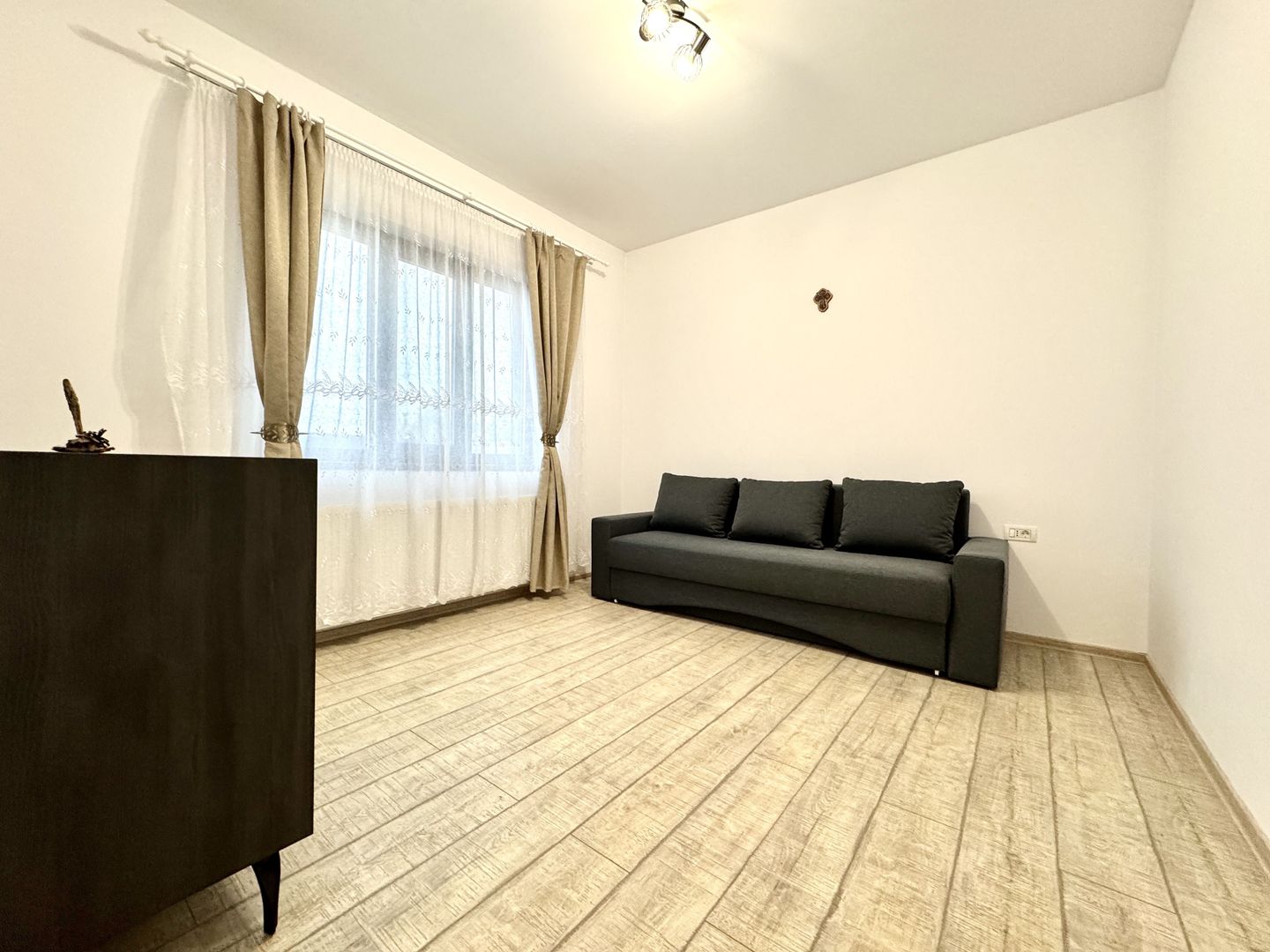 Casă plan Parter de Închiriat în Dumbrăvița – Lângă Parcul Central - Poză 16