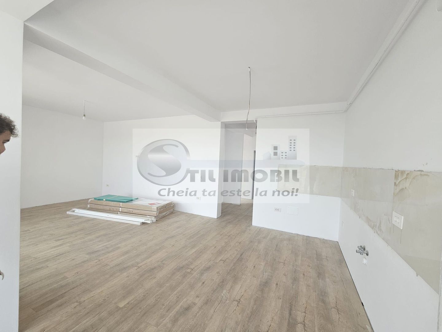 Apartament 3 camere - reper Lac Rediu - 75mp - 104.000Euro - Poză 5
