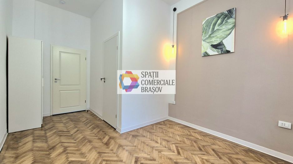 Spatiu de birouri la casă - 225 mp - Poză 11