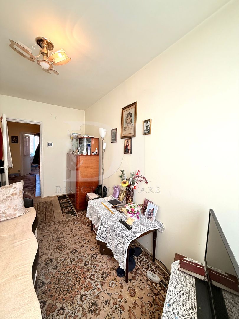 Apartament decomandat / etaj intermediar / Zona Grigorescu - Poză 3