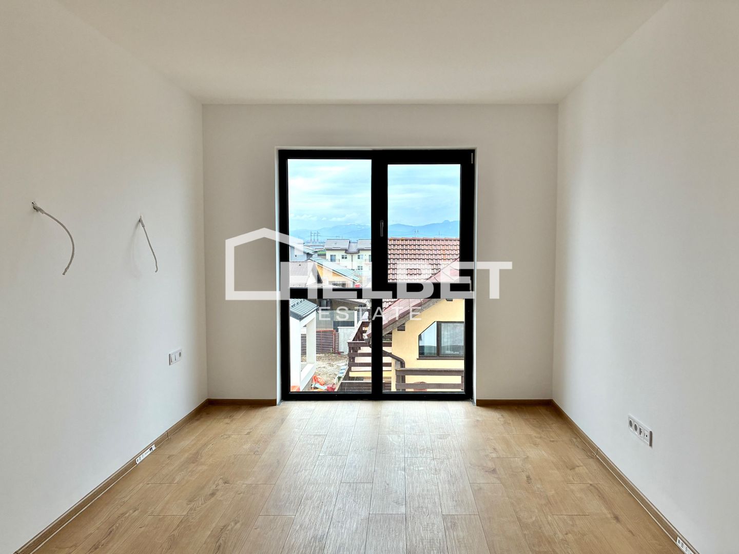 2 Camere / Sânpetru / Parcare / Finisat - Poză 7