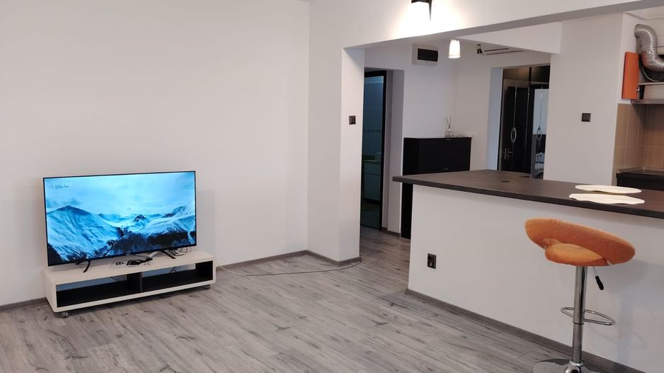 Inchiriez apartament 3 camere - Poză 3