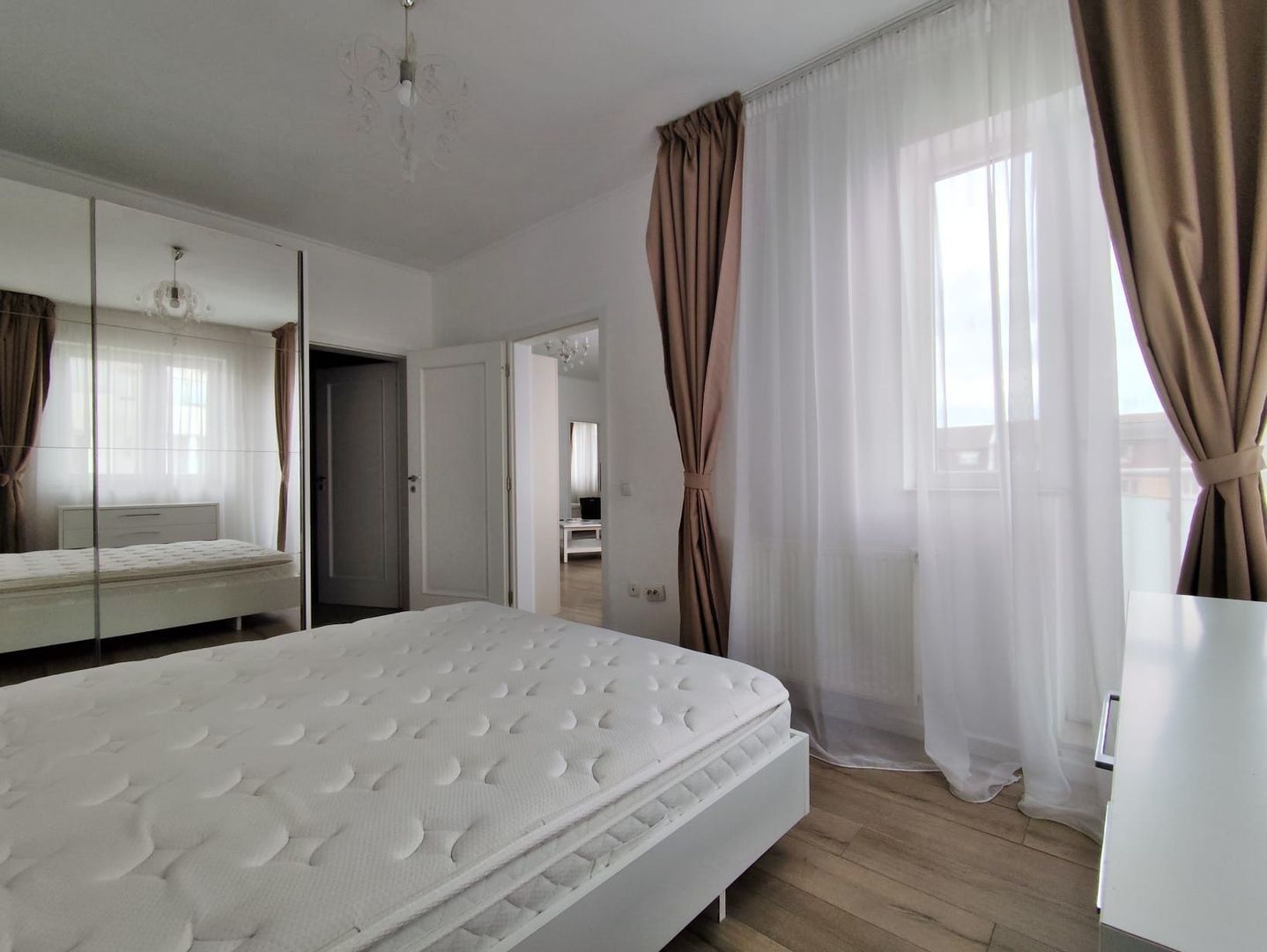 Apartament 3 camere in Cartierul Luceafarul, Oradea - inchiriere - Poză 7