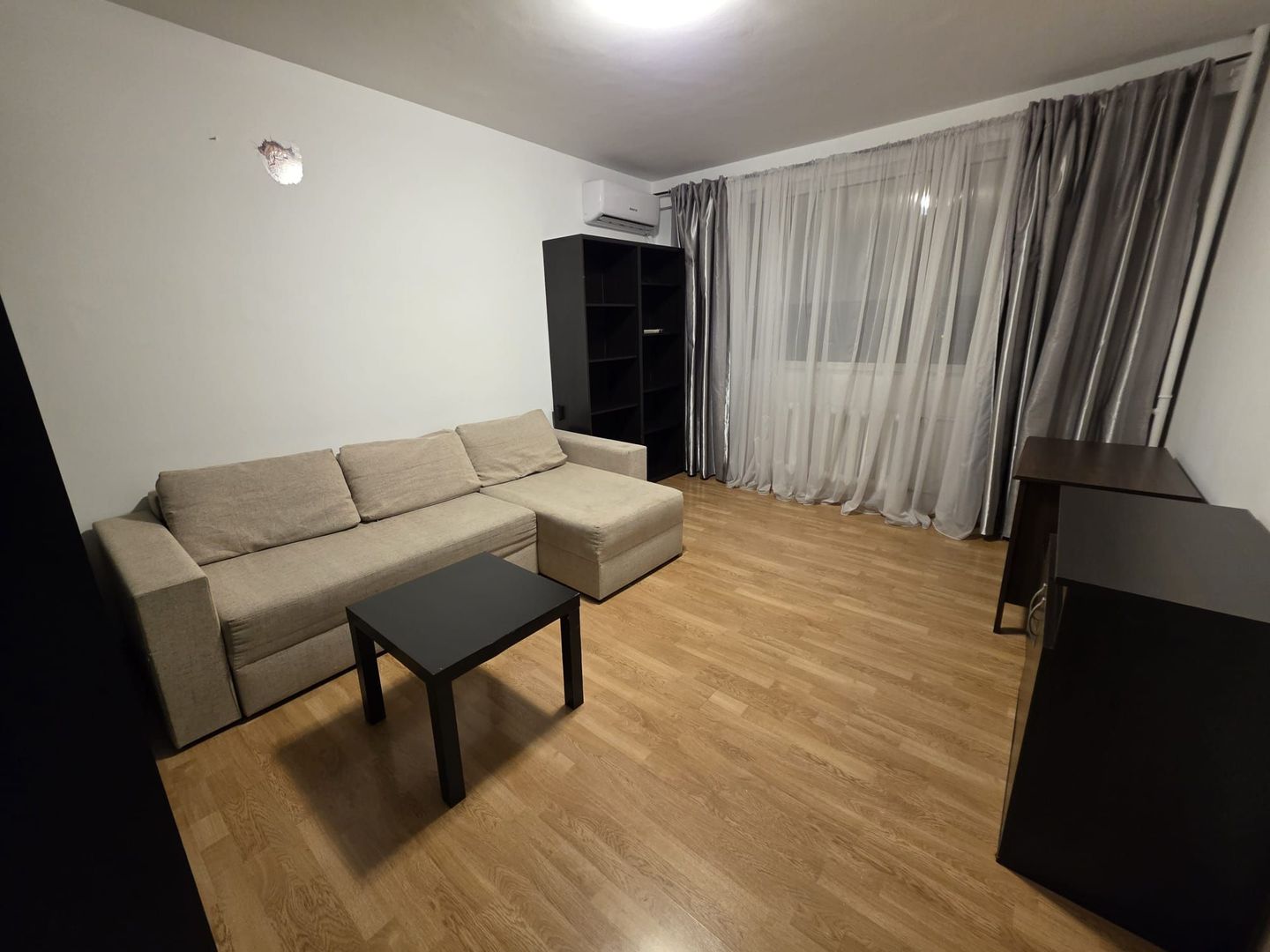 Apartament 2 camere decomandat Eroii Revolutiei - Metrou - Poză 1