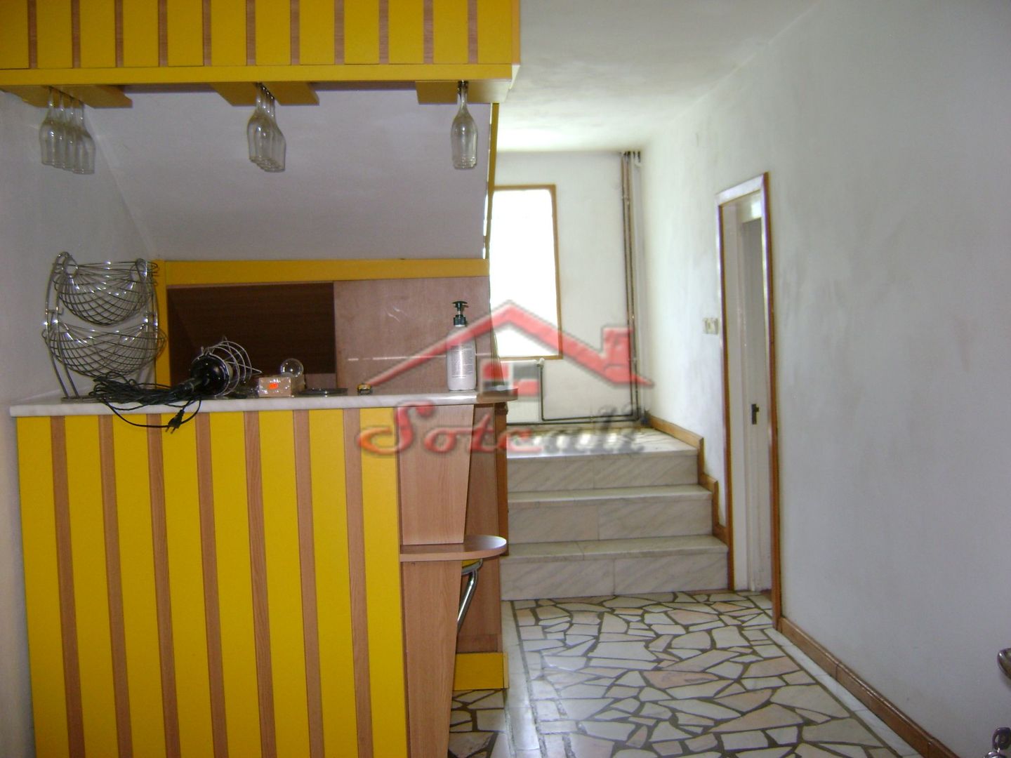 Casă / Vilă cu 7 camere de vânzare în Cornu - Poză 5