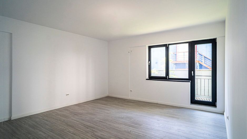 MILITARI, METROU PACII, 2 CAMERE, 57 mp, GRADINA, 150 mp - Poză 1
