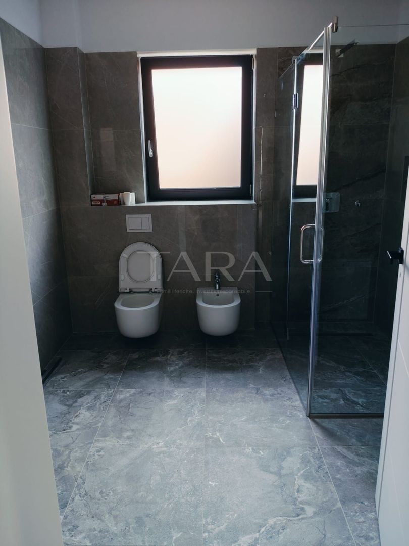 Casă modernă în Sânnicoara, teren 739 mp, garaj dublu și terase - Poză 3