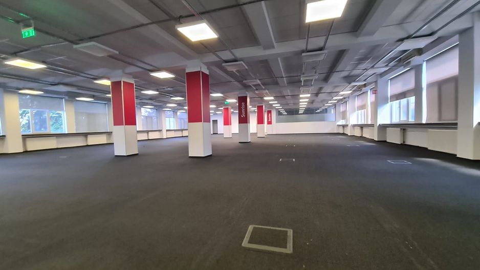 Cladire de birouri 3000 mp - Poză 5