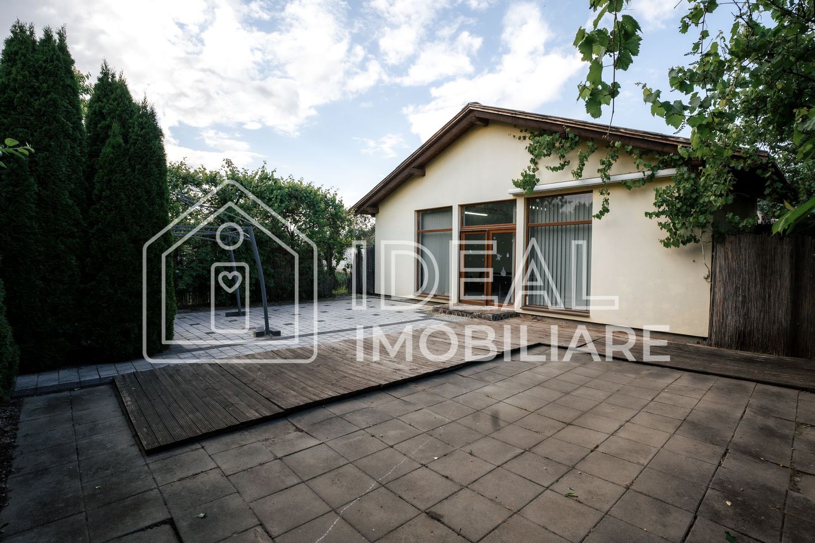 Casa Individuala Moderna cu 7 camere si 1480 mp de curte, In Selimbar - Poză 16