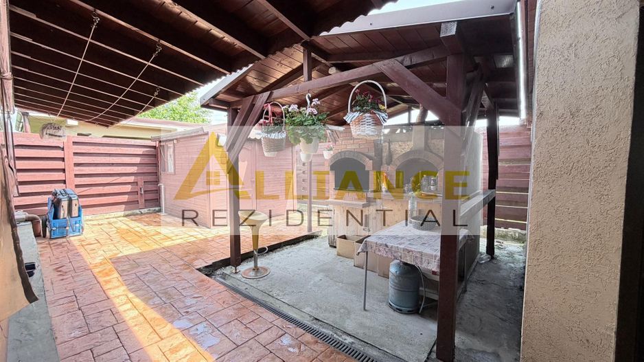 Casa Individuala - 5 camere - 3 bai - 520mp teren - Poză 8