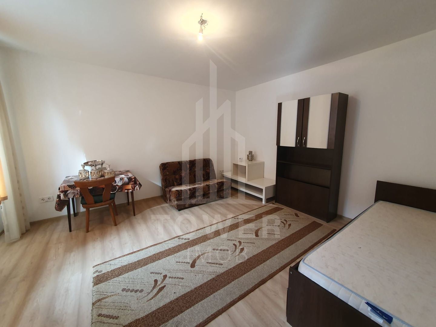 Apartament la casa de inchiriat - 3 camere - Turnisor - Poză 3