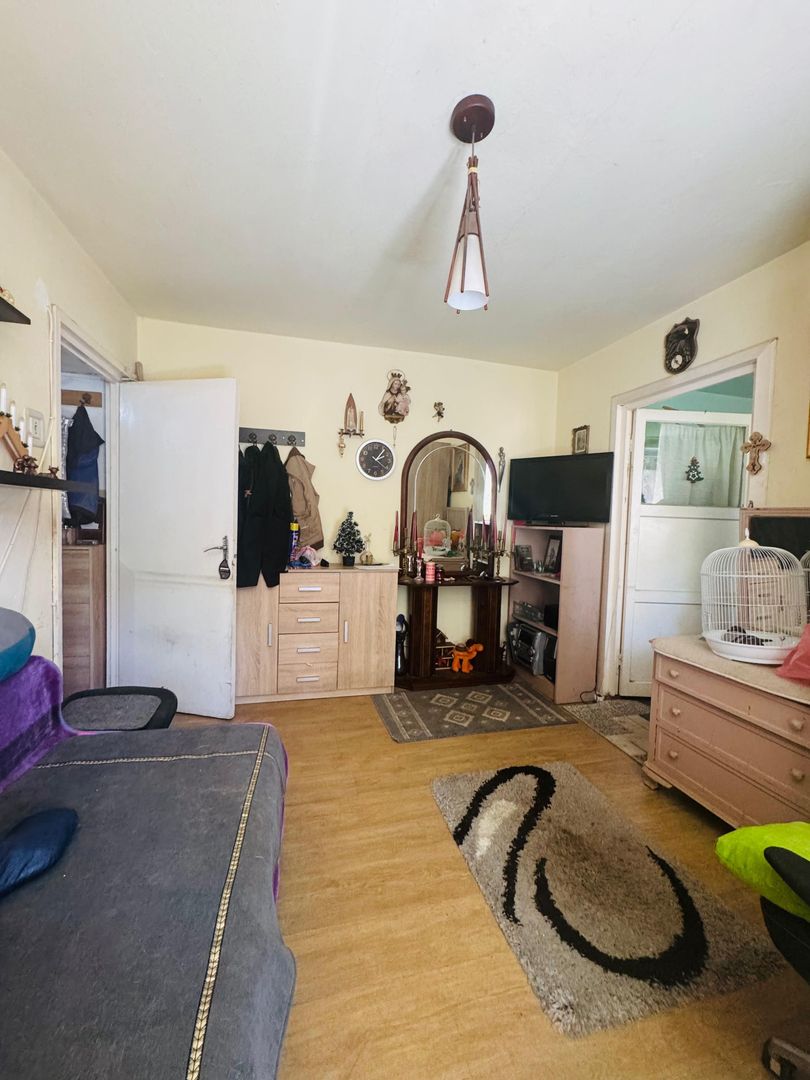 Apartament cu 2 camere Parter Rogerius - Poză 1