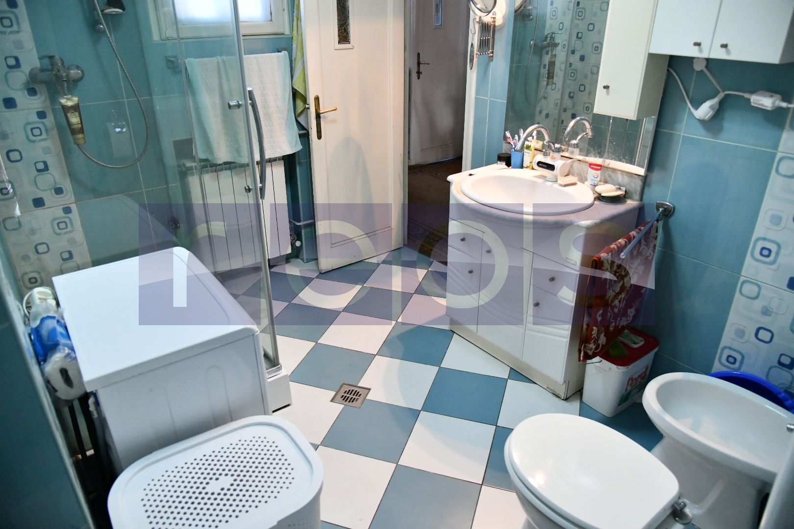 INCHIRIERE| 3 Camere In Vila | CURTE ȘI GARAJ - Poză 15