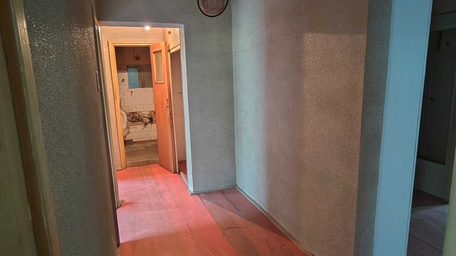De vânzare: apartament 4 camere - Apusului - Gorjului - Militari - Poză 2