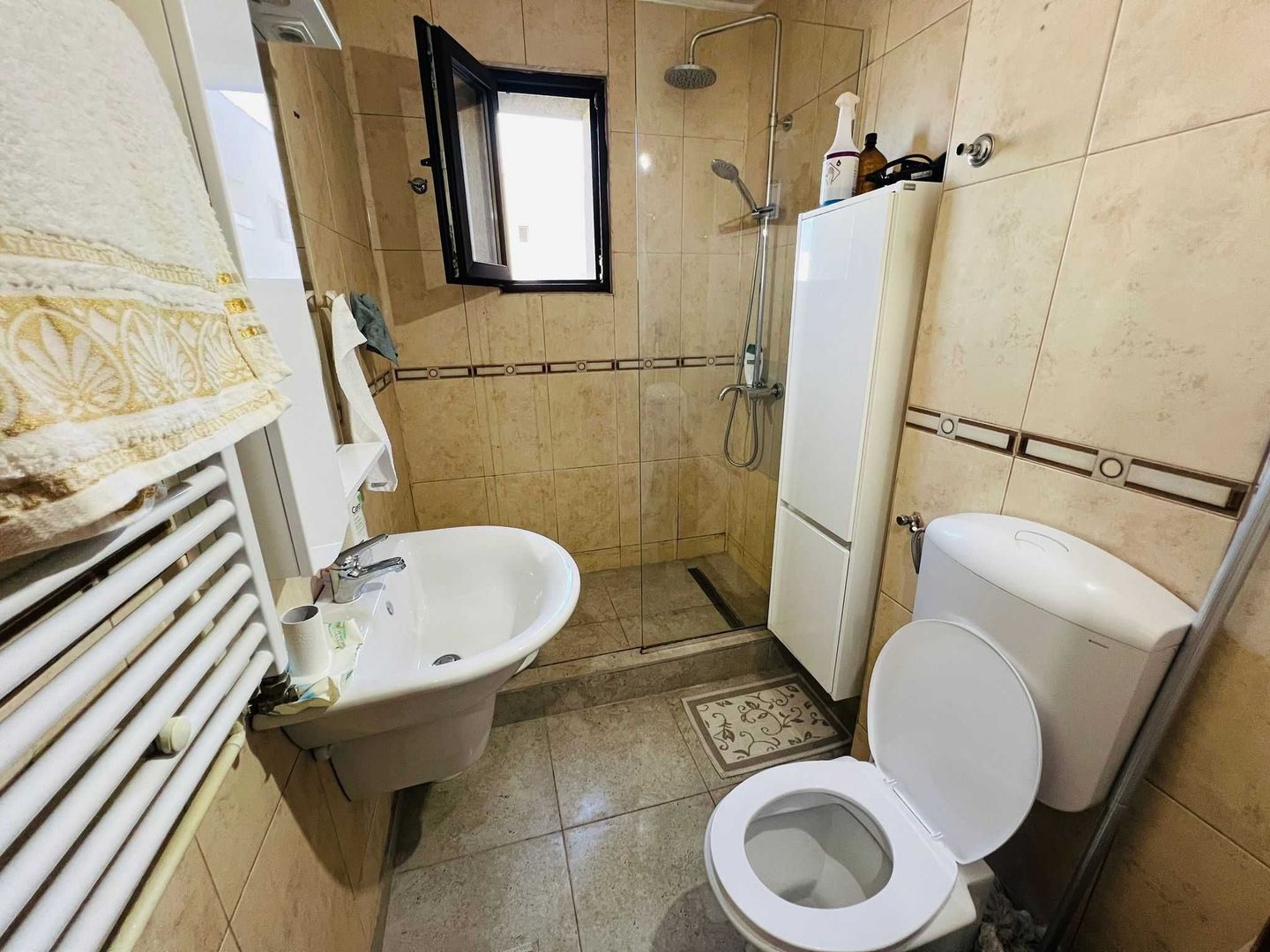 Apartament Titan/Scoala 195 Hamburg - Poză 6