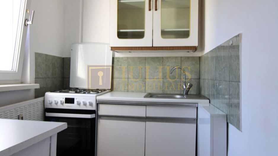 Bucatarie inchisa, aer condiționat -Bucovina - Poză 4