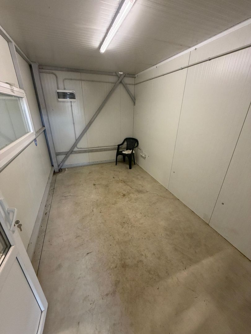 HALA - BRAGADIRU, 280 MP, LOCURI PARCARE, TEREN 700 MP - Poză 3