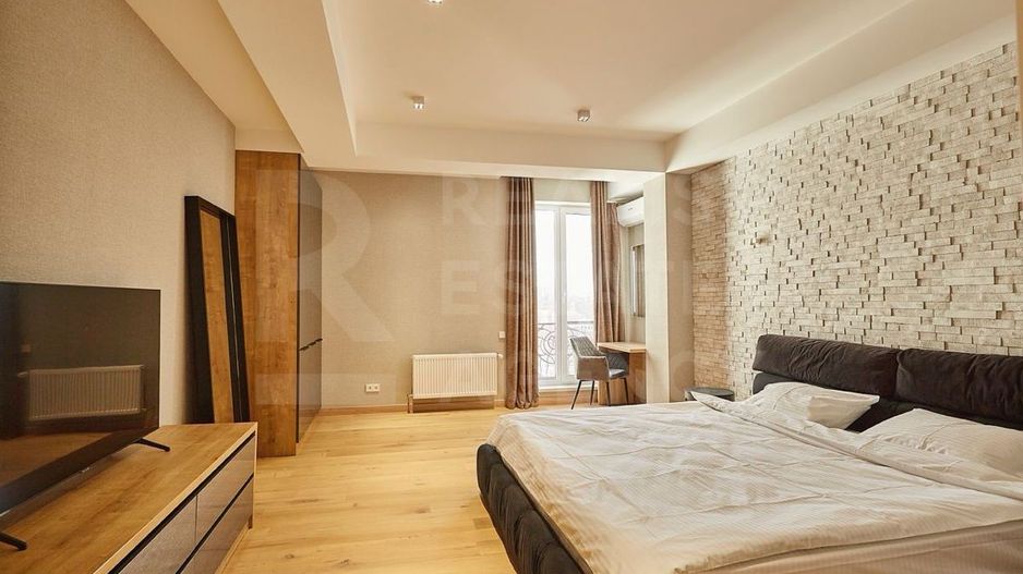 Chirie, apartament, 4 camere, str. Alexandru Bernardazzi, Centru - Poză 5