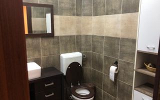 Apartament la casa zona Centrala - Poză 6