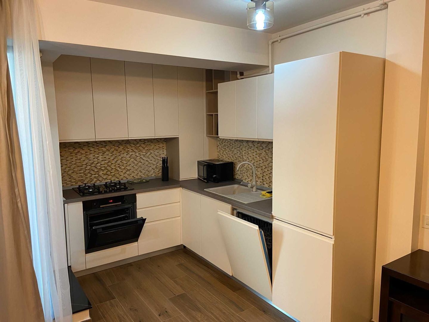 Aviatorii Residence, apartament cu doua camere parcare subterana, vedere lac - Poză 6
